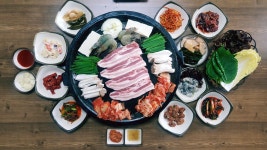 시골솥뚜껑생삼겹살