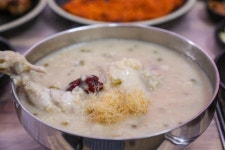 팔팔식당