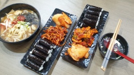 동피랑맛기찬김밥 | 동피랑할매충무김밥