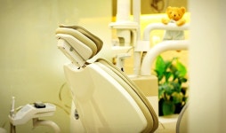 다이아몬드치과의원