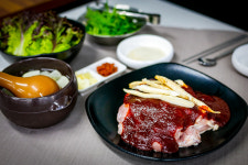 춘천산더덕숯불닭갈비