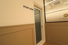 라호야 스터디카페