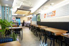 피슈마라홍탕 마포역점