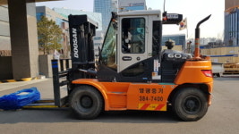 내손지게차