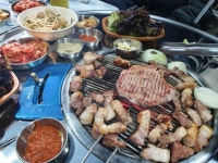 엄돼지