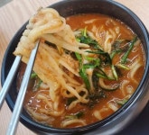 삼일보신 어탕어국수