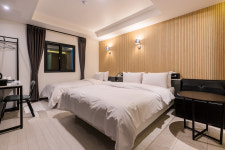 선부동 월 호텔