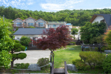 돌모로펜션 B동
