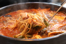 팔도국밥 알파시티점