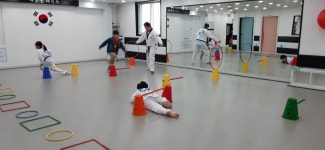 해맑은태권도장