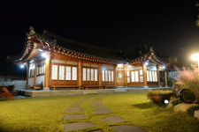 다송헌 한옥펜션