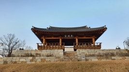 갈뫼루