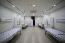 방병원