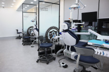 연세센트럴치과의원