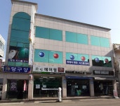 헐리우드 당구장