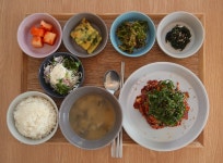 백반하다