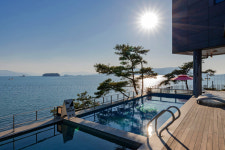 비렁풀빌라펜션