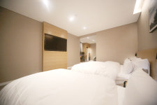 호텔루엠 공도점