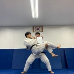 진관유도체육관