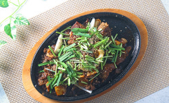 나음명품김치찌개전문점