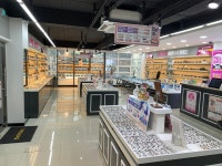 으뜸플러스안경 강남신사점