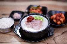 장수돼지국밥