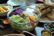 초계탕막국수