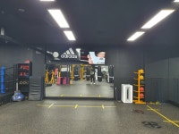 스트롱복싱 개봉점