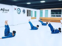 청춘유도관