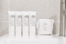 화이트 린넨 하우스