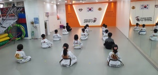 경희대 태권도 강한친구들
