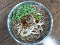 초계탕막국수