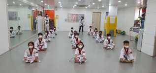 경희대 태권도 강한친구들