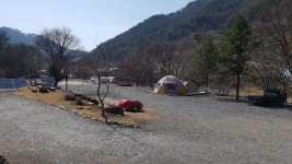 더불어사는터캠핑장