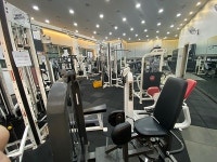 퍼스트 휘트니스