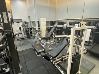 퍼스트 휘트니스