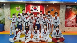 용인대백호태권도