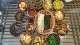 산에는꽃이피네