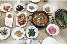 배가네멸치쌈밥 남해본점