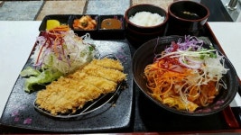 돈카츠야 메가박스점