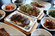 삼뜨락한정식