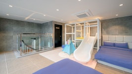 레인보우 키즈 풀빌라 펜션