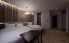 21헤리티지호텔