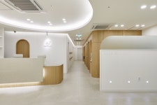 지금여기정신건강의학과의원