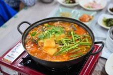 궁전횟집
