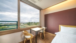 산방산 머물다펜션