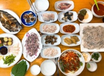 해남땅끝세꼬시전문점