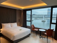AG405 HOTEL