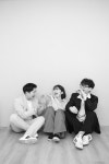 홍대 셀프사진관 데이트코스 흑백공간