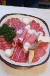 친절한우마을생고기전문점